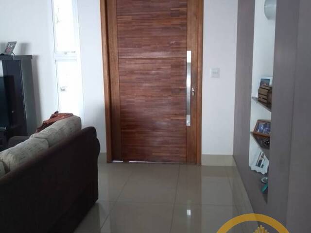 Casa em condomínio para Venda em Jacareí - 4