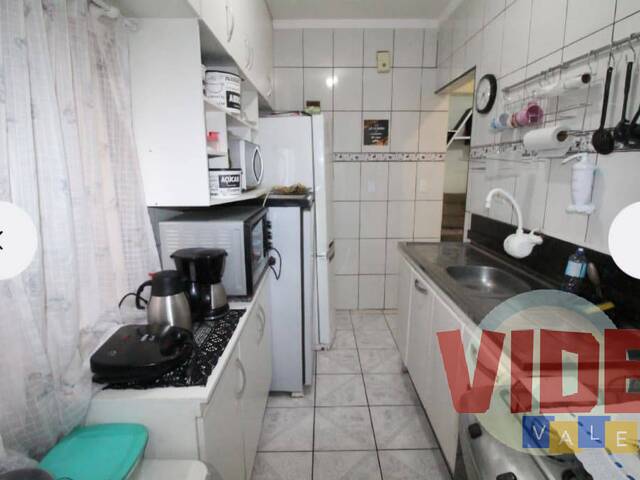 Apartamento para Venda em São José dos Campos - 2