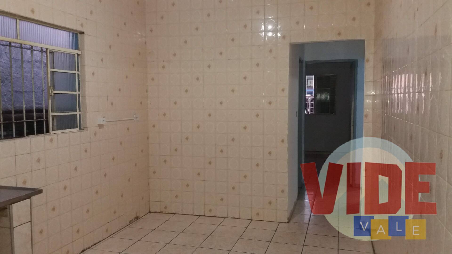 Casa à venda com 3 quartos, 400m² - Foto 7