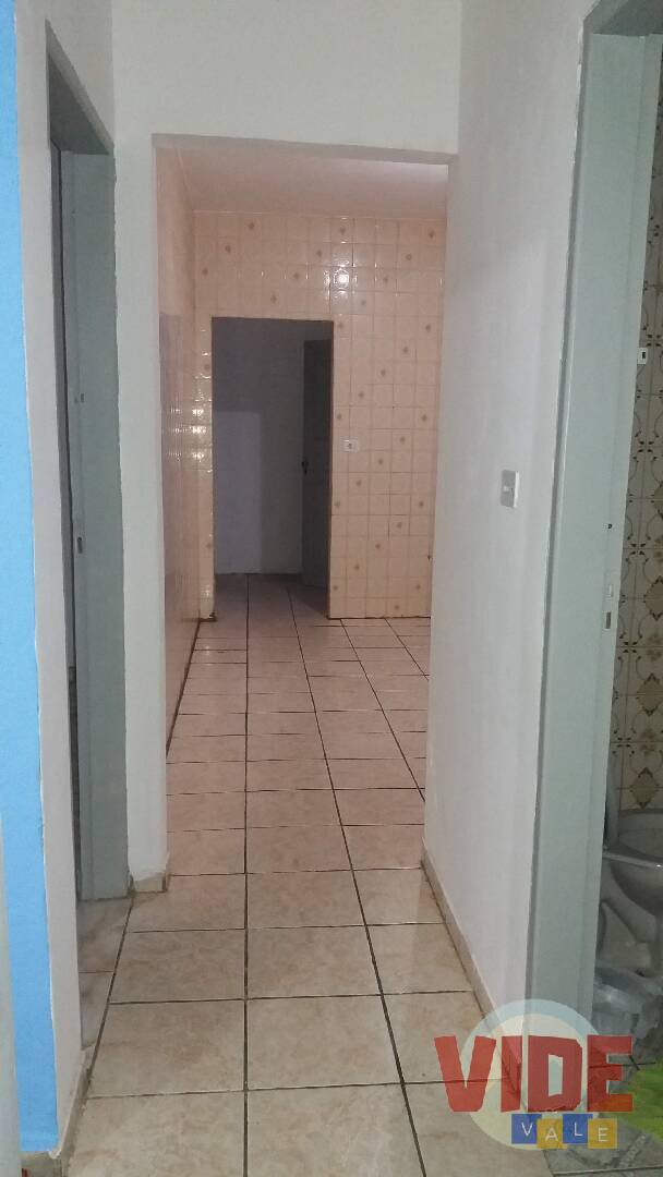 Casa à venda com 3 quartos, 400m² - Foto 6