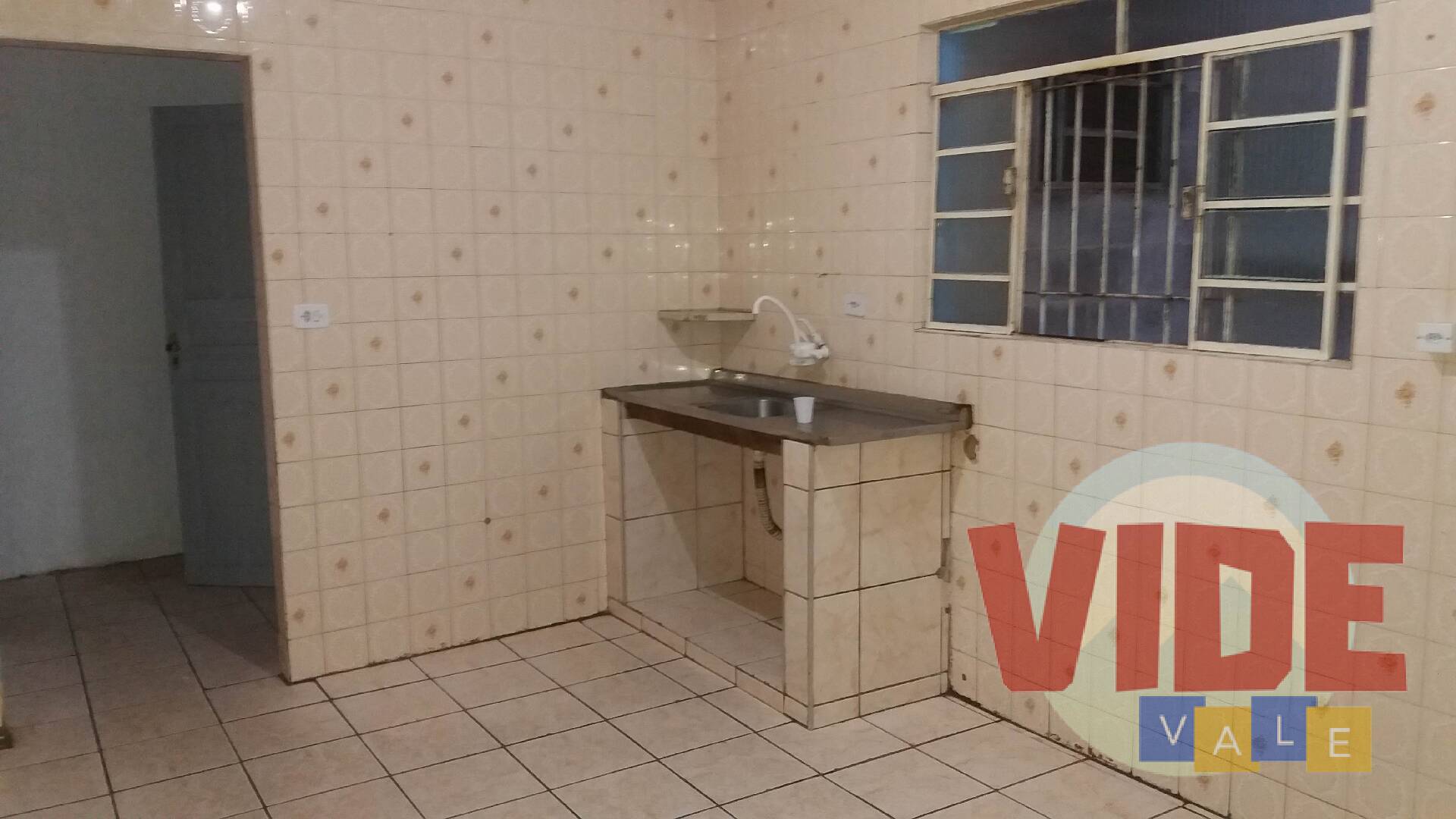Casa à venda com 3 quartos, 400m² - Foto 8