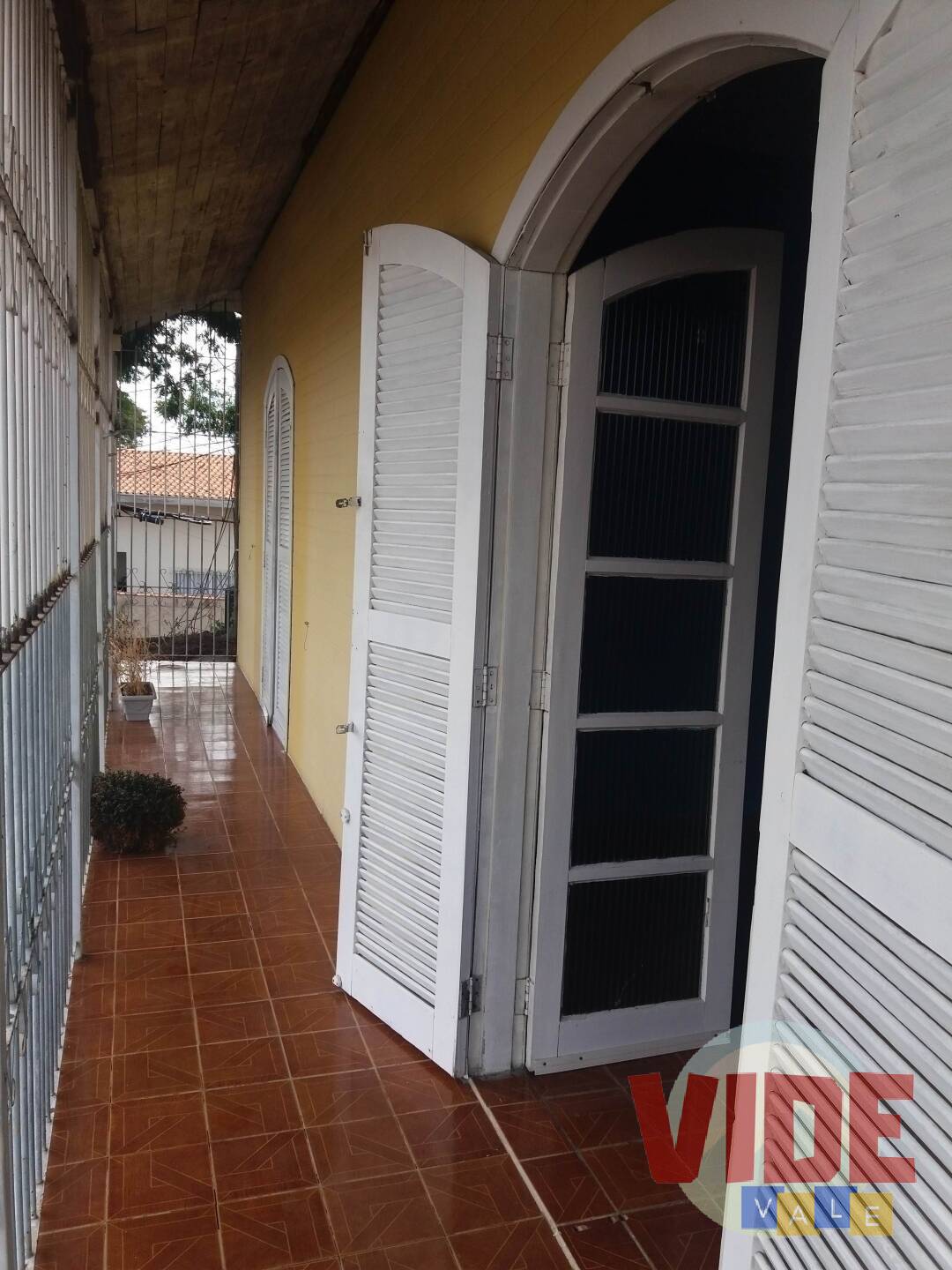 Sobrado para alugar com 4 quartos, 200m² - Foto 13