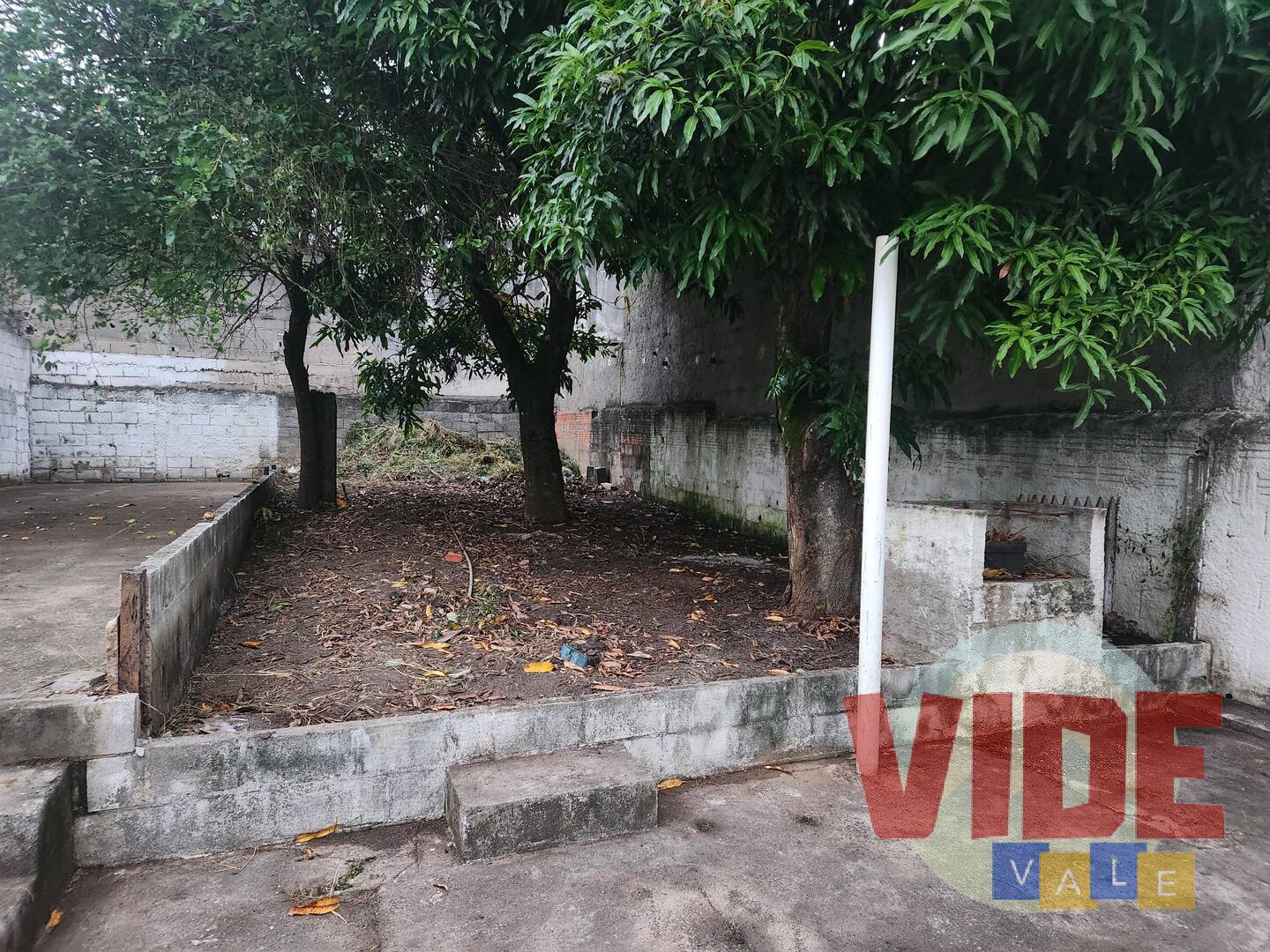 Casa à venda com 3 quartos, 400m² - Foto 14