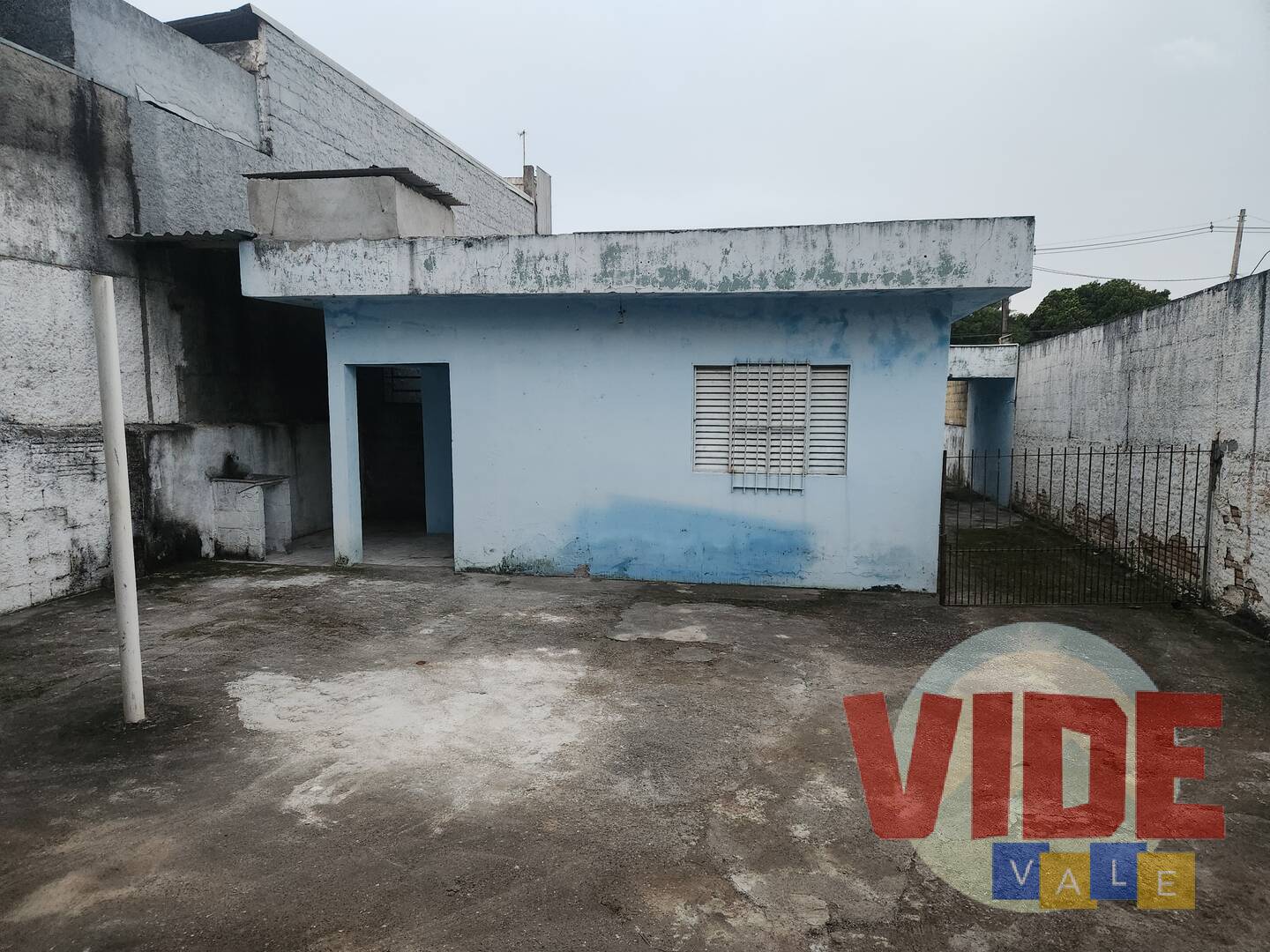 Casa à venda com 3 quartos, 400m² - Foto 16