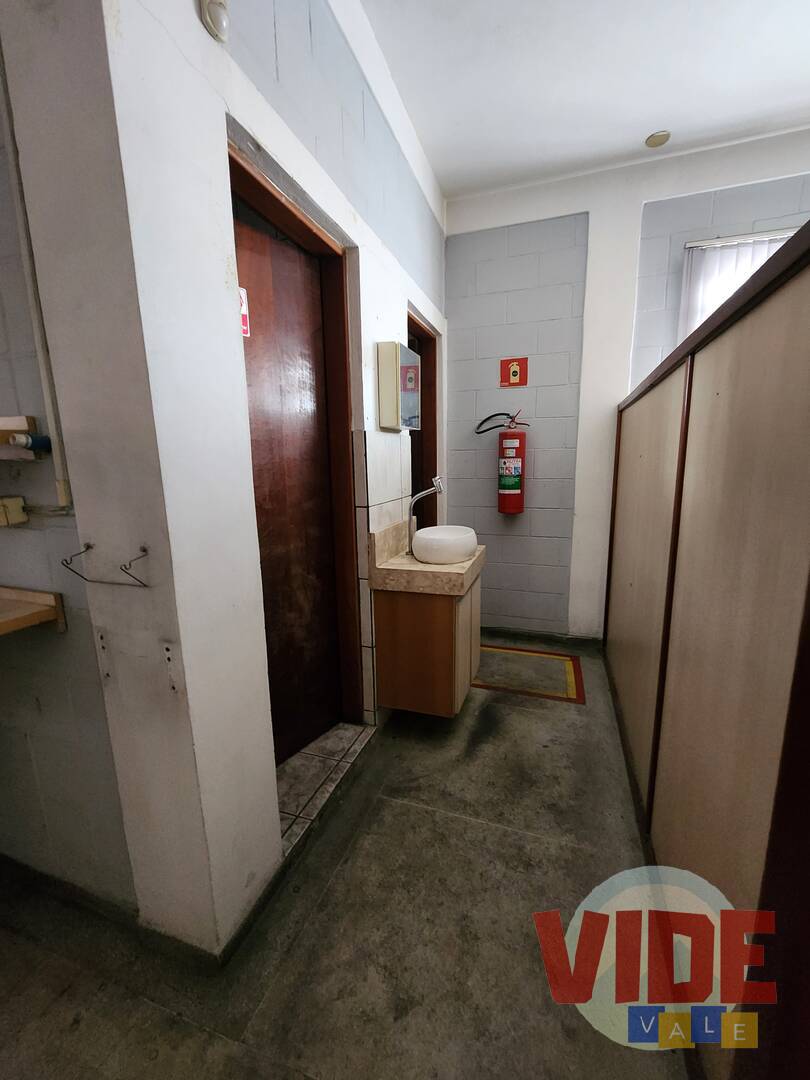 Depósito-Galpão-Armazém à venda, 1742m² - Foto 21