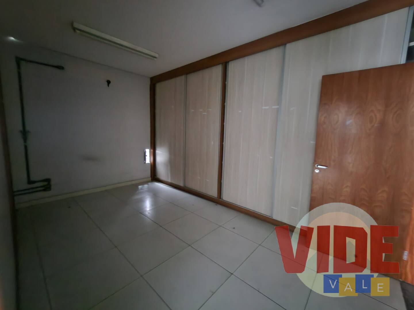 Depósito-Galpão-Armazém à venda, 1742m² - Foto 33