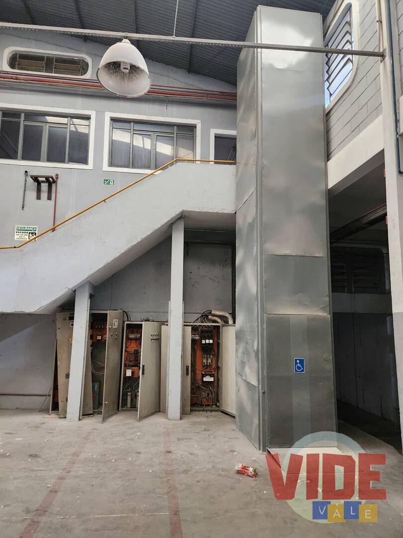 Depósito-Galpão-Armazém à venda, 1742m² - Foto 34