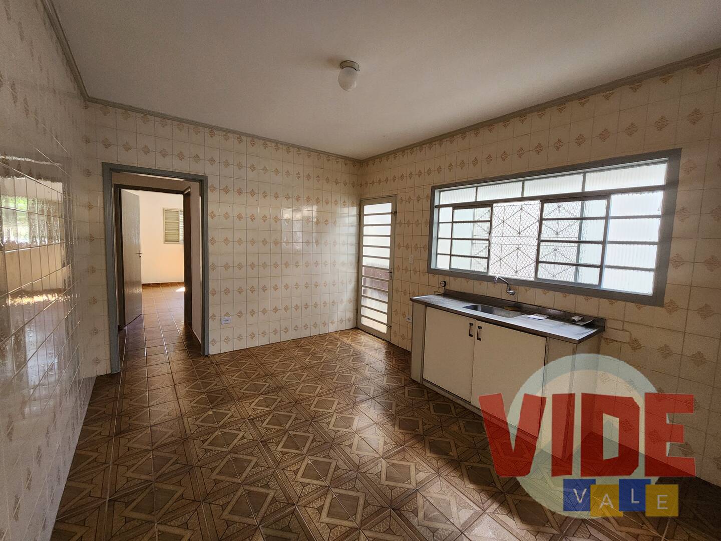 Casa, 2 quartos, 150 m² - Foto 1