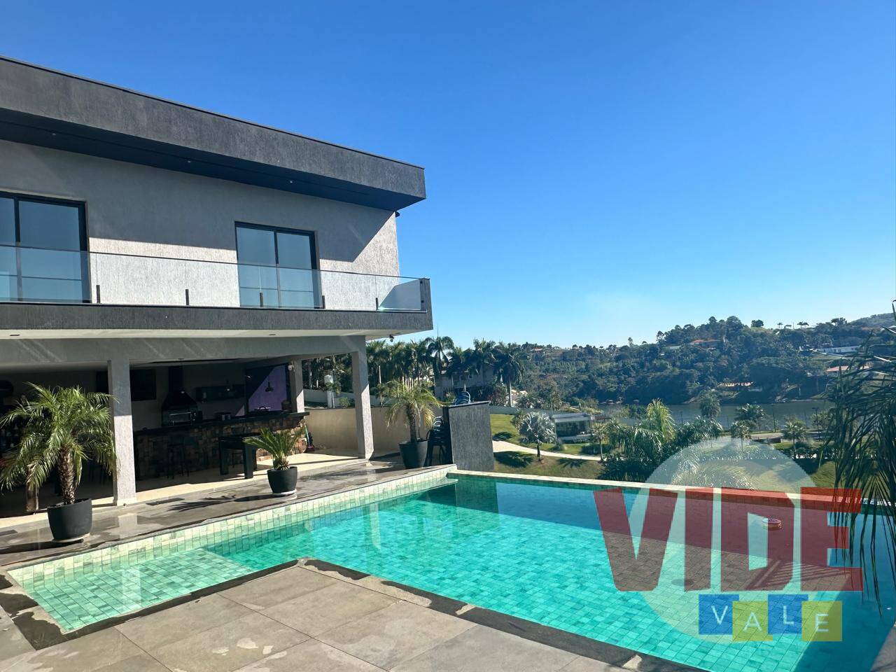 Casa de Condomínio à venda com 5 quartos, 900m² - Foto 3