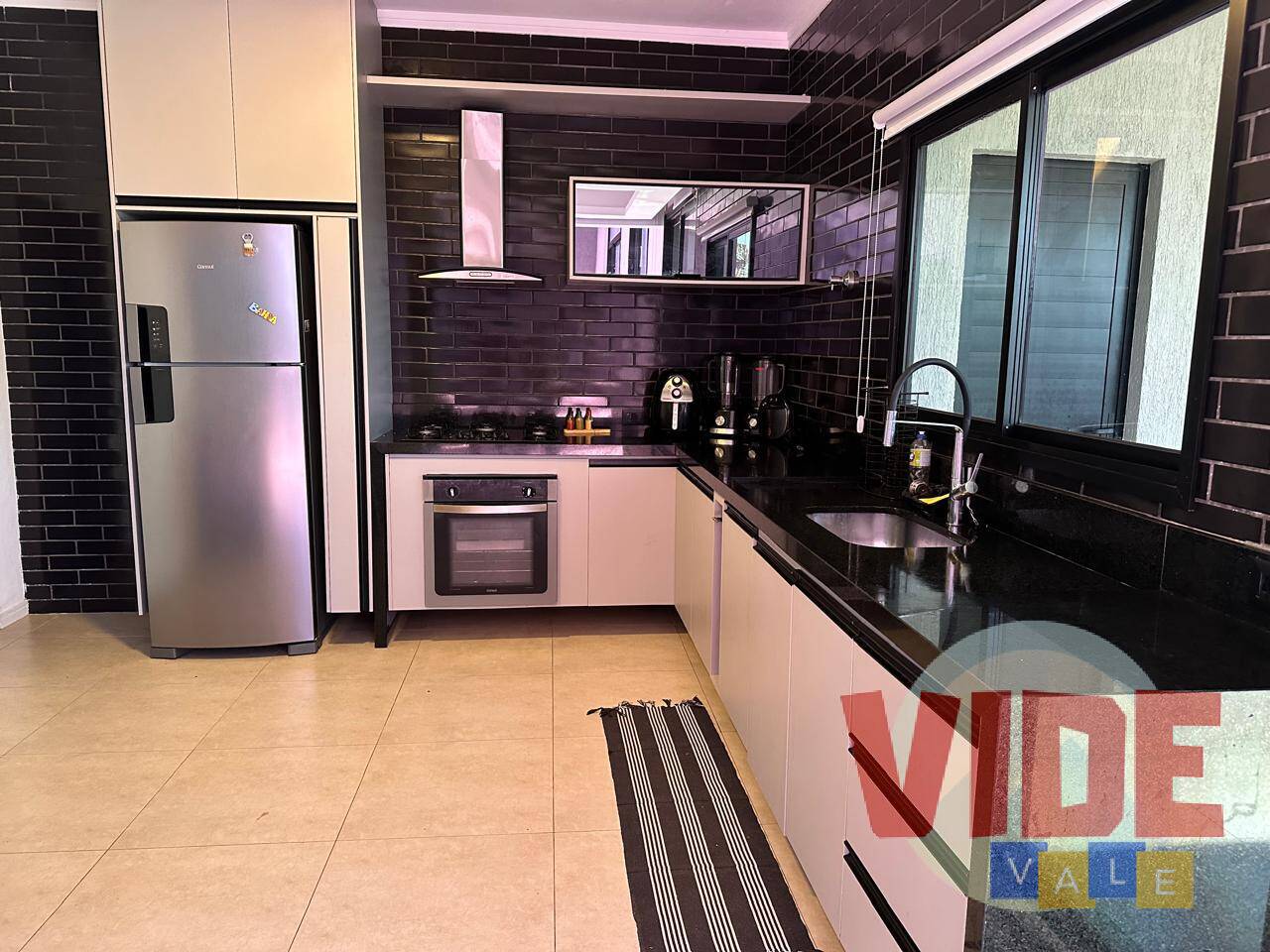 Casa de Condomínio à venda com 5 quartos, 900m² - Foto 13