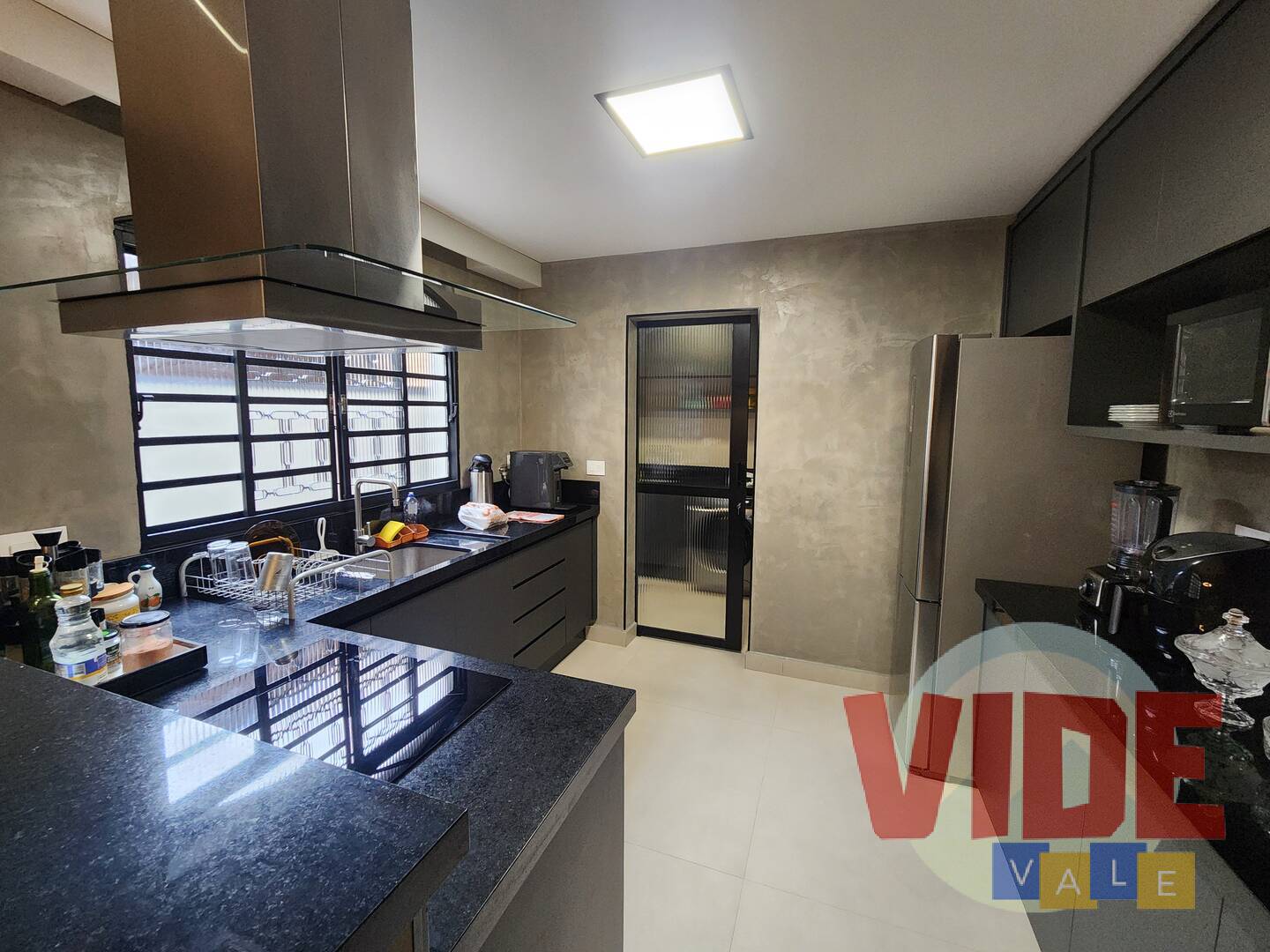 Sobrado, 3 quartos, 175 m² - Foto 2