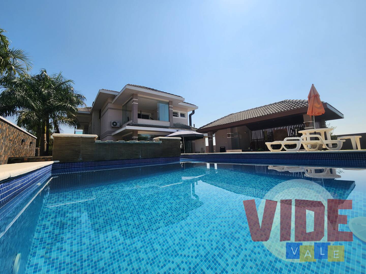 Casa de Condomínio, 4 quartos - Foto 1